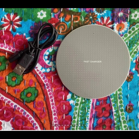 20W FAST WIRELESS CHARGER FOR SAMSUNG ON - Picture 7 of 9